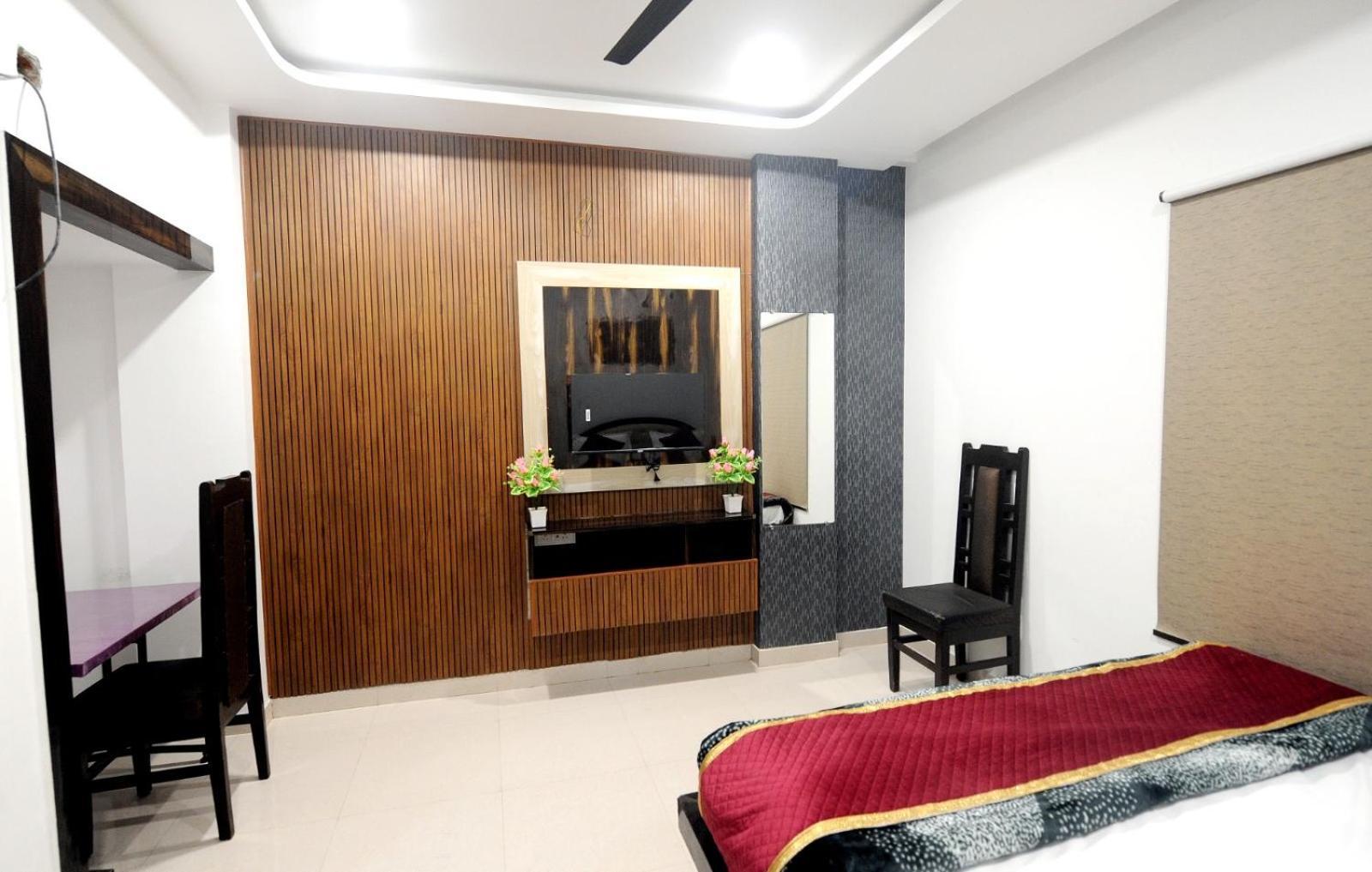 Golden Inn Prayagraj Exterior foto